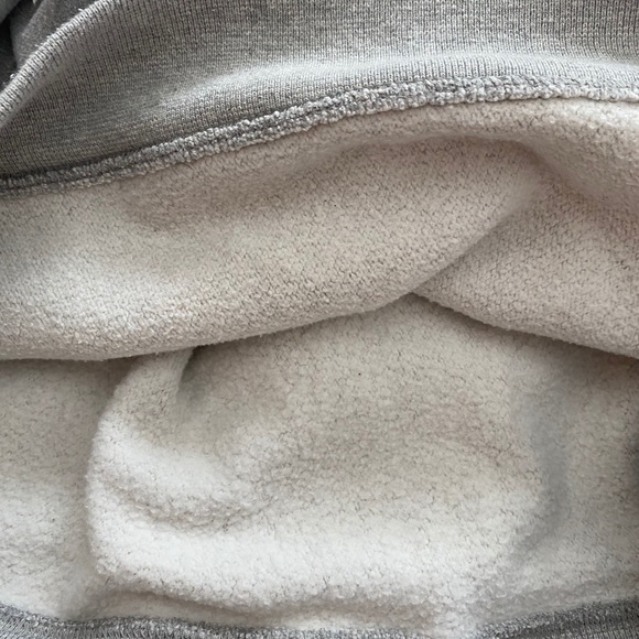 Size large Grey Champion hoodie - Picture 9 of 9